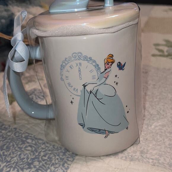 Rae Dunn ,2 piece set -new Cinderella small lidded dish & mug w.blue slippers - Picture 8 of 16